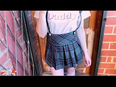 ❤️ Schoolgirl Sucks tagħha Dick profondament u fucks minflok klassijiet. Porn iebes fil-porn mt.stroybassein.ru ﹏
