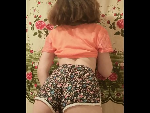 ❤️ Babe żagħżugħa sexy tqaxxir ix-xorts tagħha fuq il-kamera Porn iebes fil-porn mt.stroybassein.ru ﹏