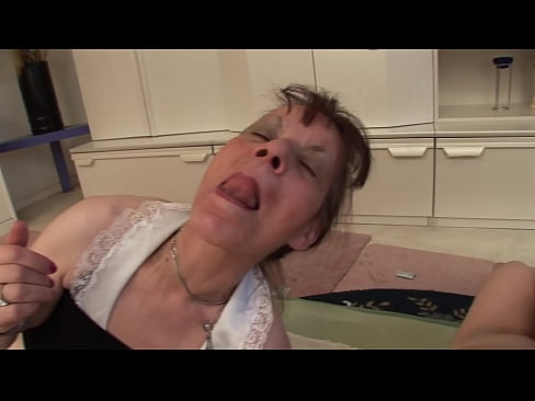 ❤️ Żewġ nanniet u nannu wieħed għandhom threesome Porn iebes fil-porn mt.stroybassein.ru ﹏