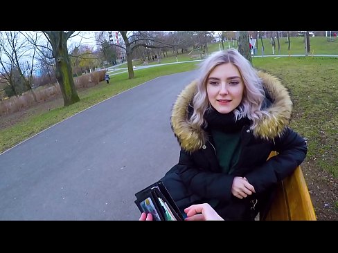❤️ Tibla kum sħun ta' barrani għall-flus - blowjob fil-park minn Eva Elfie Porn iebes fil-porn mt.stroybassein.ru ﹏